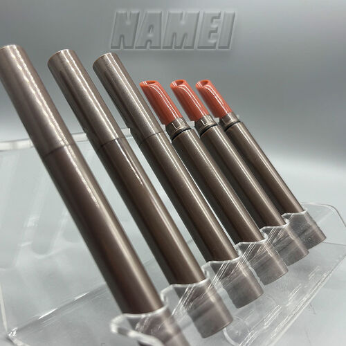 最新の企業ブログについて Top Pick Multi-use Twist Pencil Tube with Built-in Sharpener for Lip Liner, Eyeshadow & Highlighter