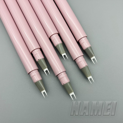 良い価格 液体アイラインカ容器 瓶目 再充填可能 毛穴成長 DIY化粧品用のブラシ付き液体容器 オンライン