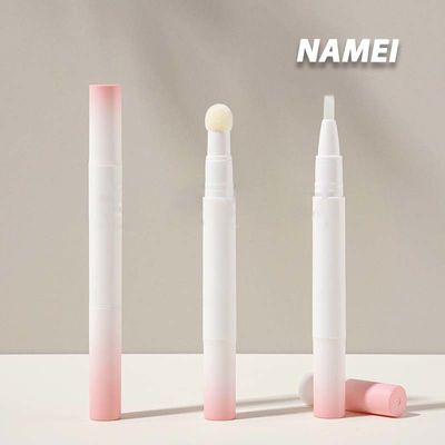 良い価格 Smudge Proof Plastic Pencil Lipstick Packaging With Applicator オンライン